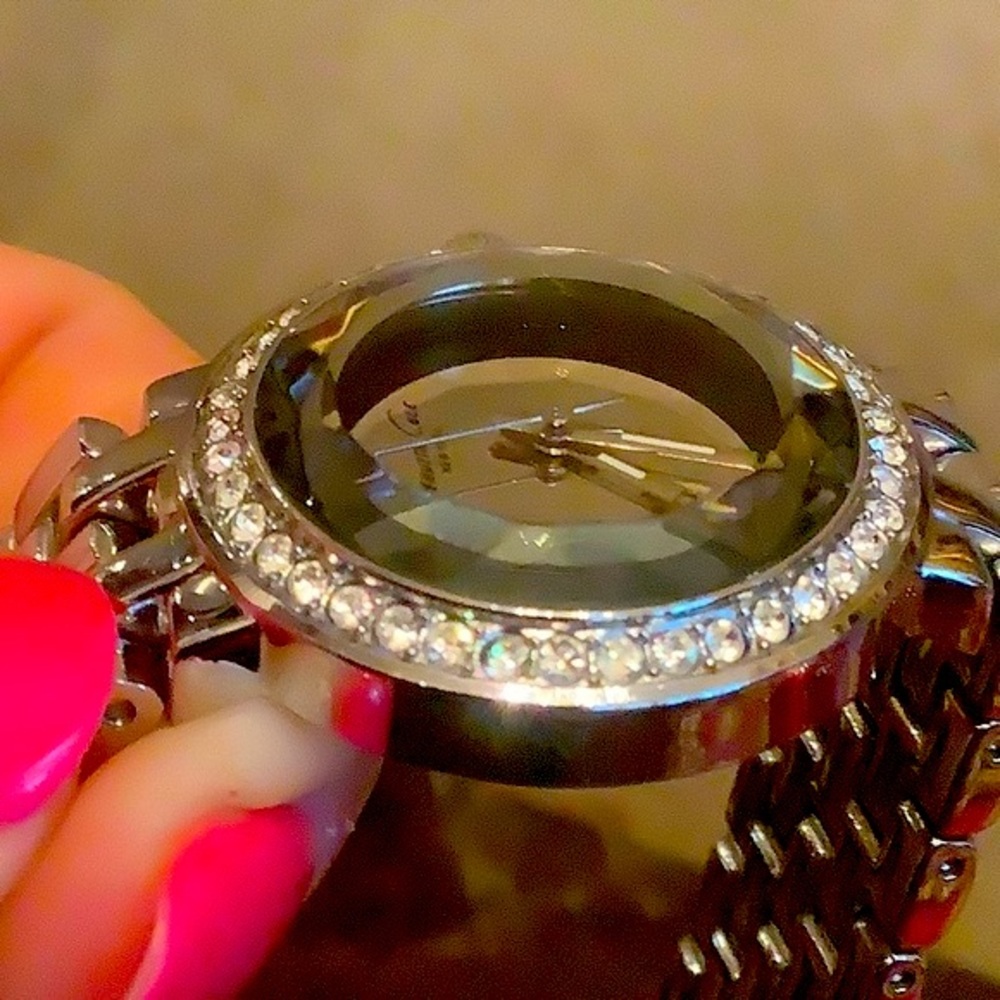 Kenneth Cole Watch - Picture 4 of 12